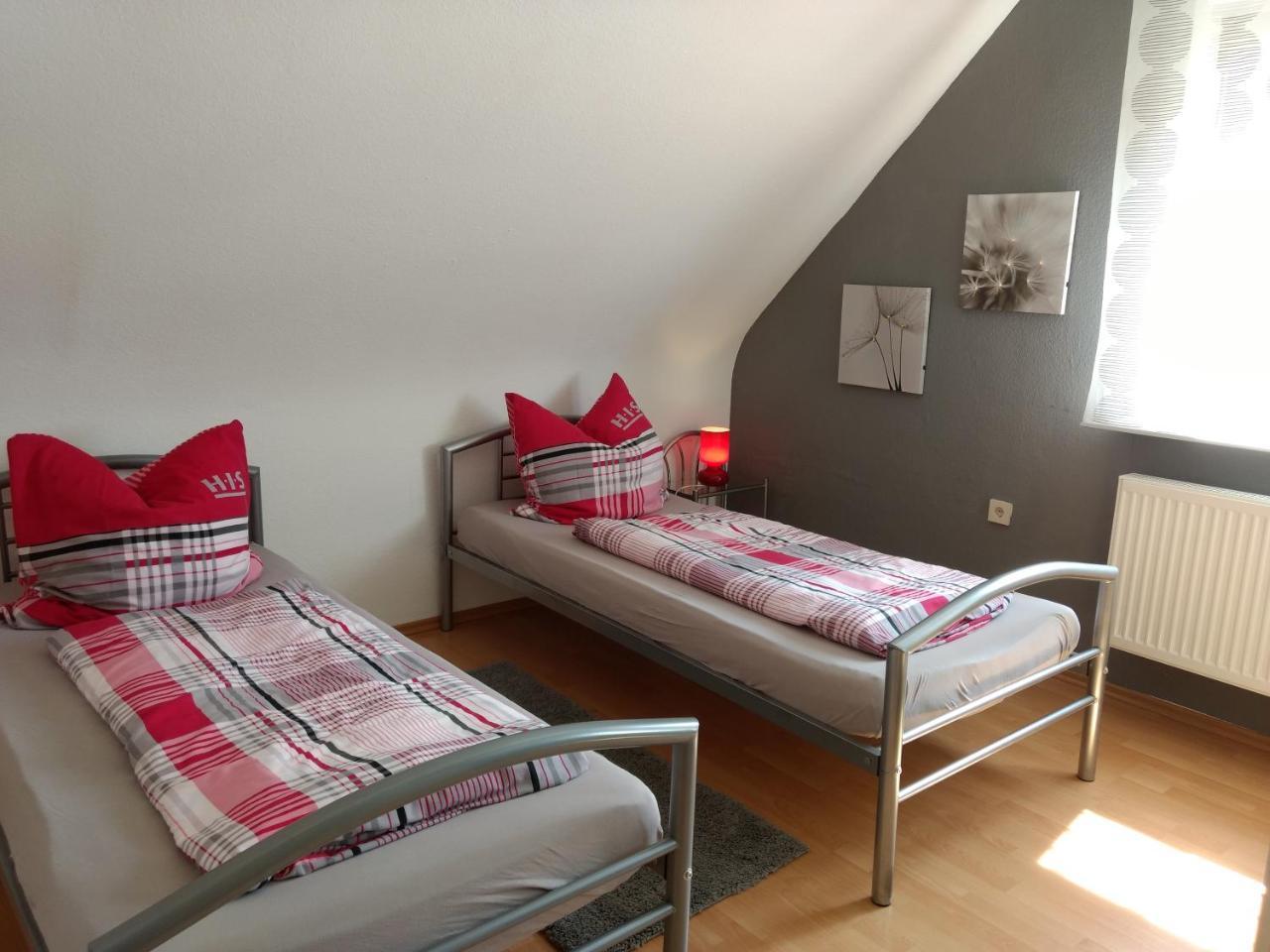 Ferienwohnung Dernbecher Saarbrücken Exteriör bild